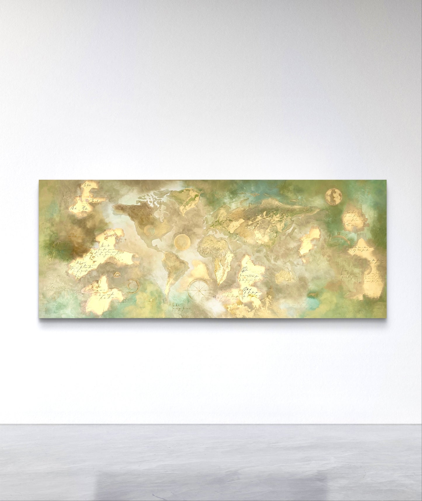 Original handgemalte XXL-Weltkarte 80 × 200 cm mit Struktur, Blattgold & spirituellen Symbolen