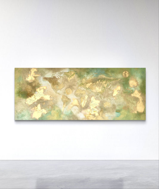 Original handgemalte XXL-Weltkarte 80 × 200 cm mit Struktur, Blattgold & spirituellen Symbolen